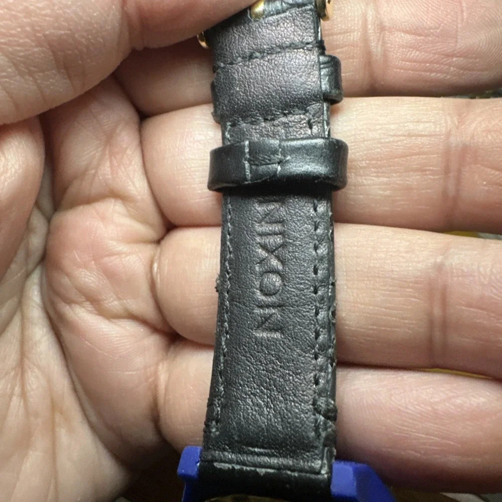 Nixon The Time Teller Blue/black 30mm Leather Watch Unisex‎ - Not Working Repair